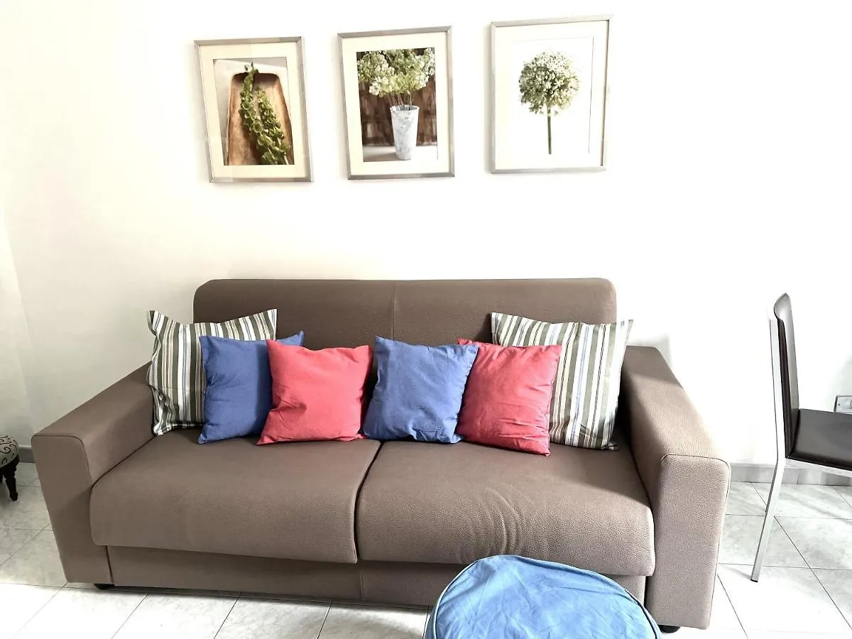 Esperia Home Attico In Centro Citta'. バーリ